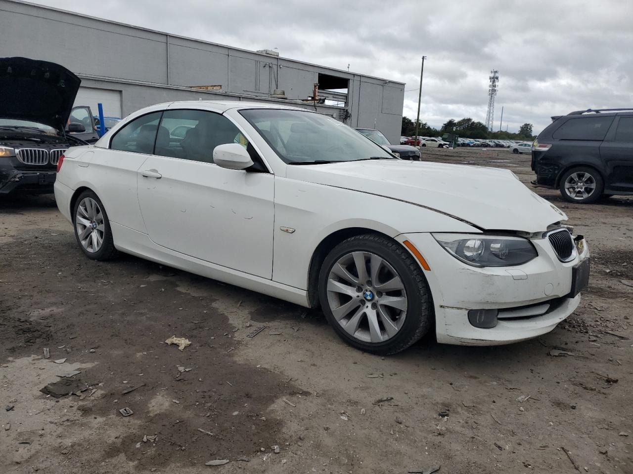 2013 BMW 3 SERIES