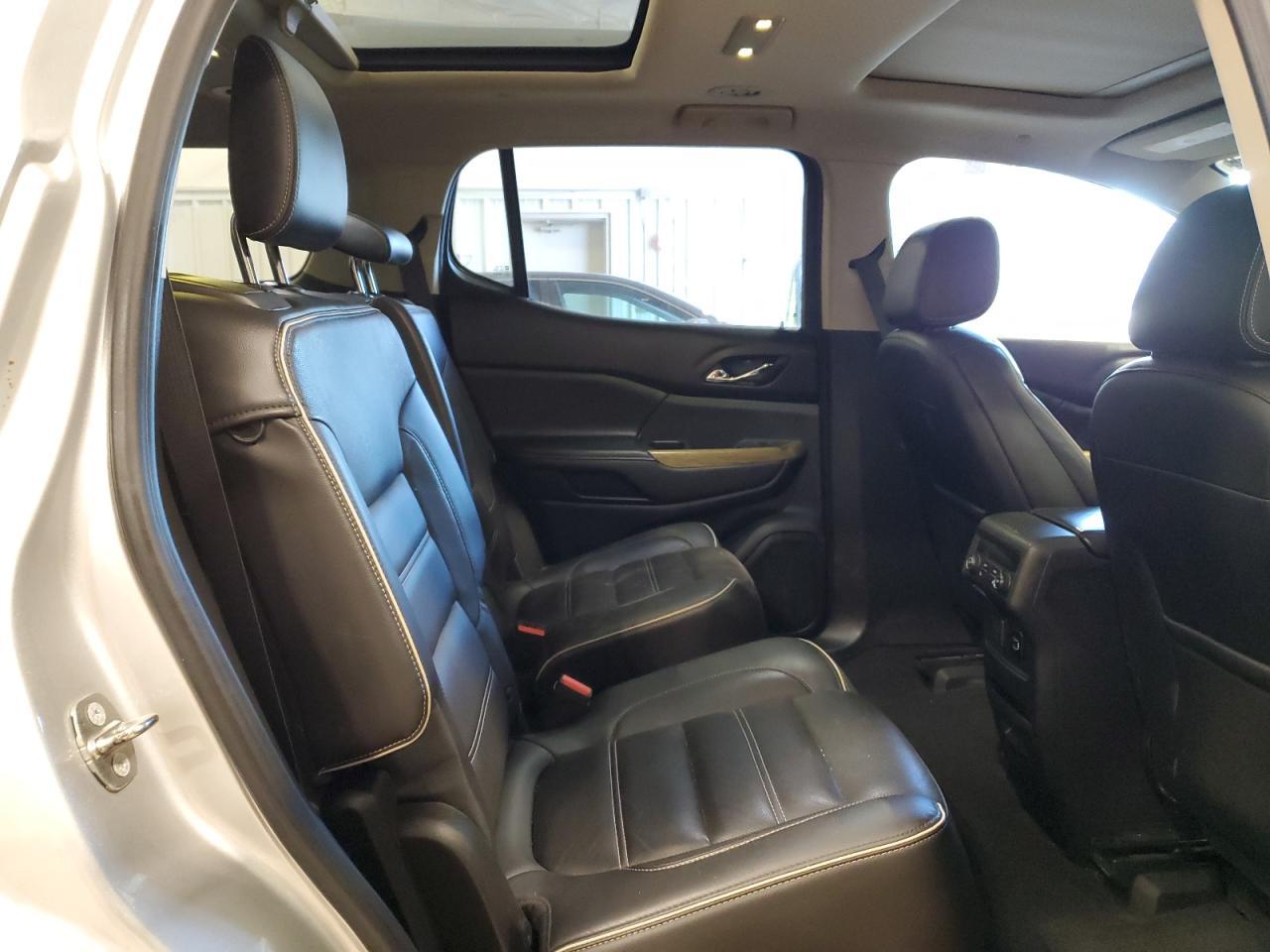 2017 GMC ACADIA