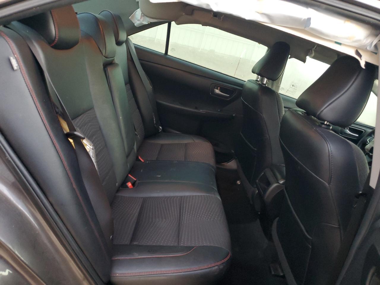 2015 TOYOTA CAMRY
