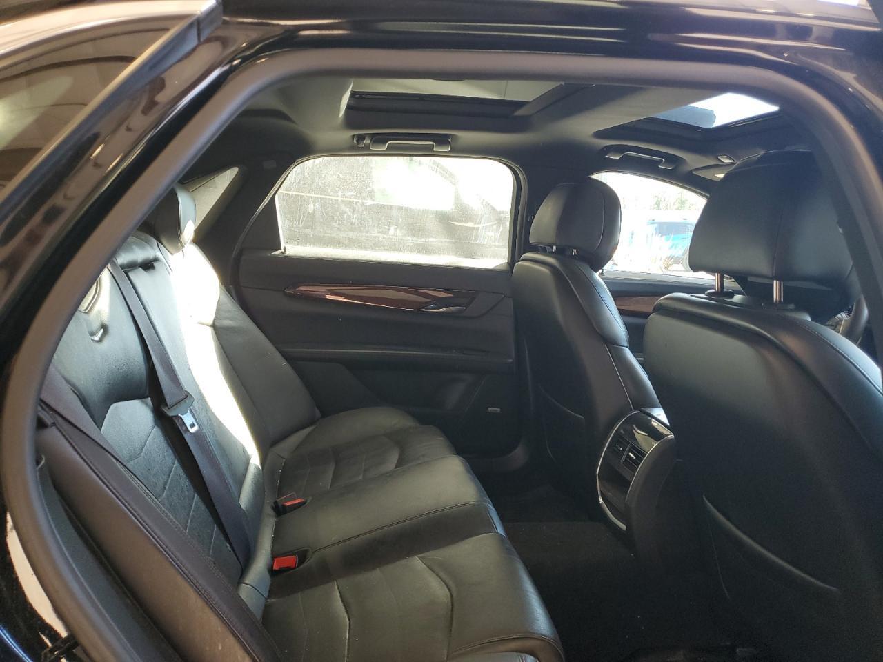 2016 CADILLAC CT6