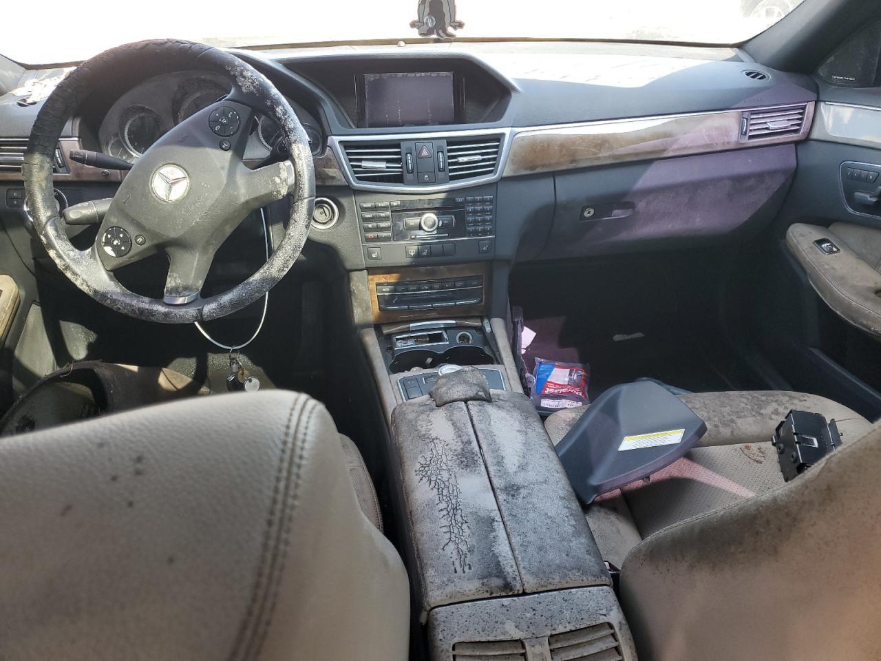 2010 MERCEDES-BENZ E-Class