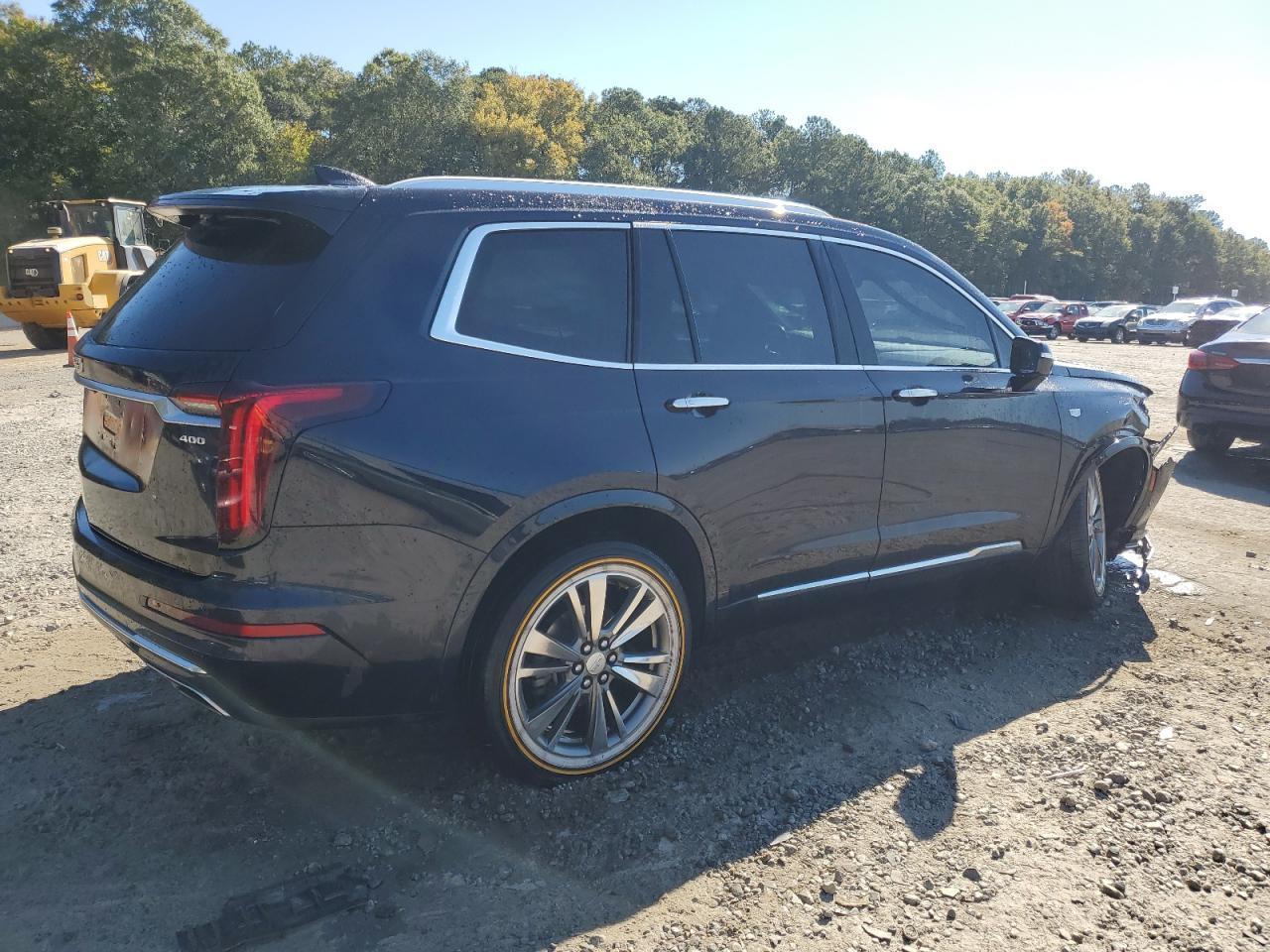 2021 CADILLAC XT6