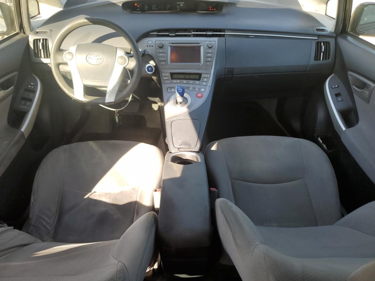 2015 TOYOTA PRIUS