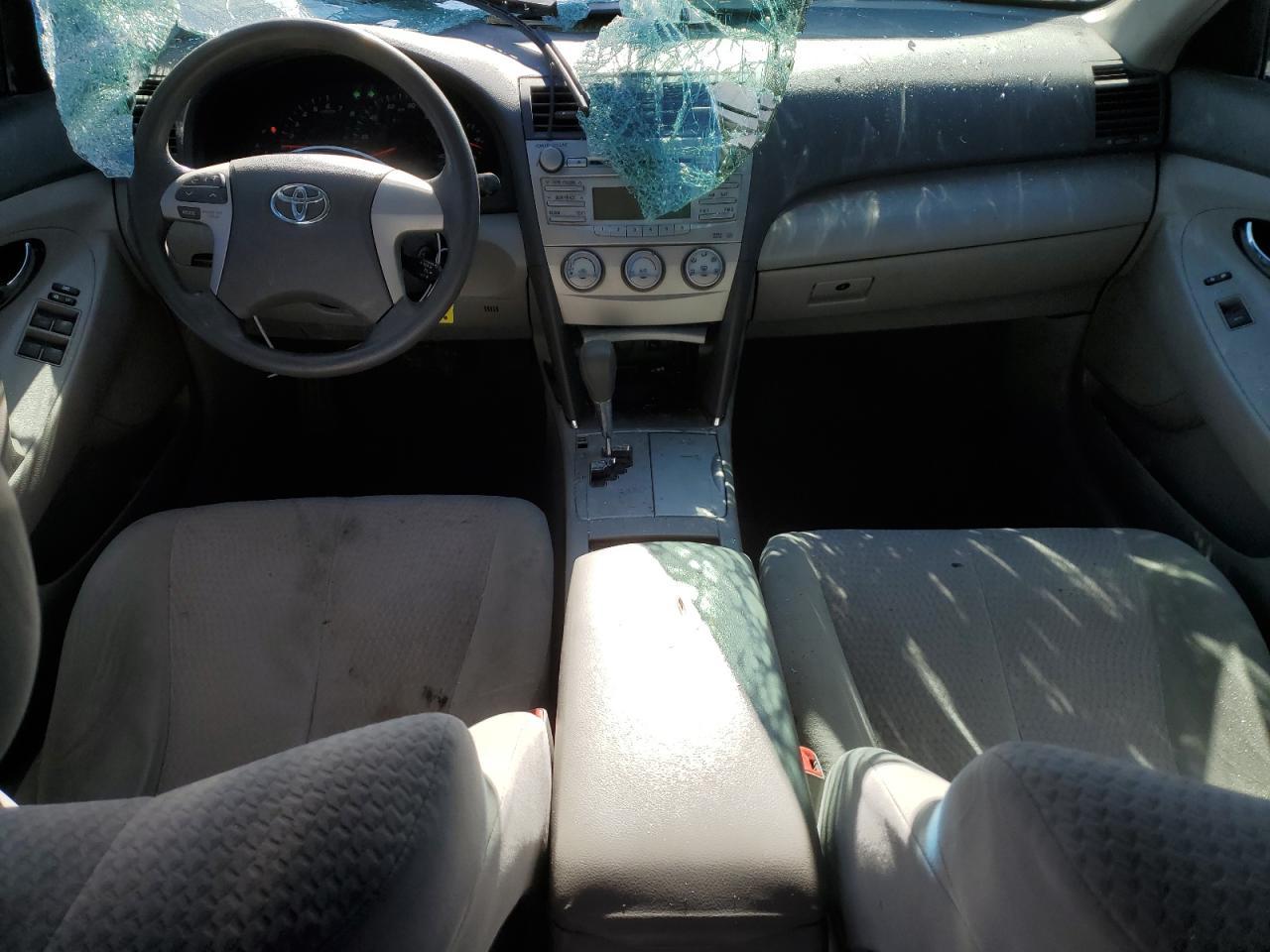 2010 TOYOTA CAMRY
