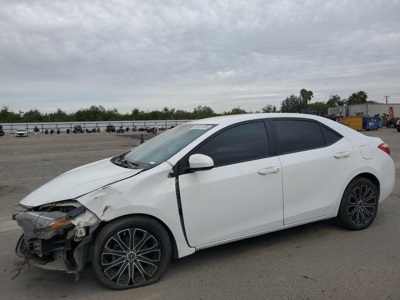2017 TOYOTA COROLLA