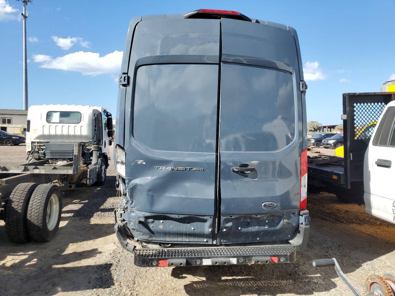 2020 FORD Transit