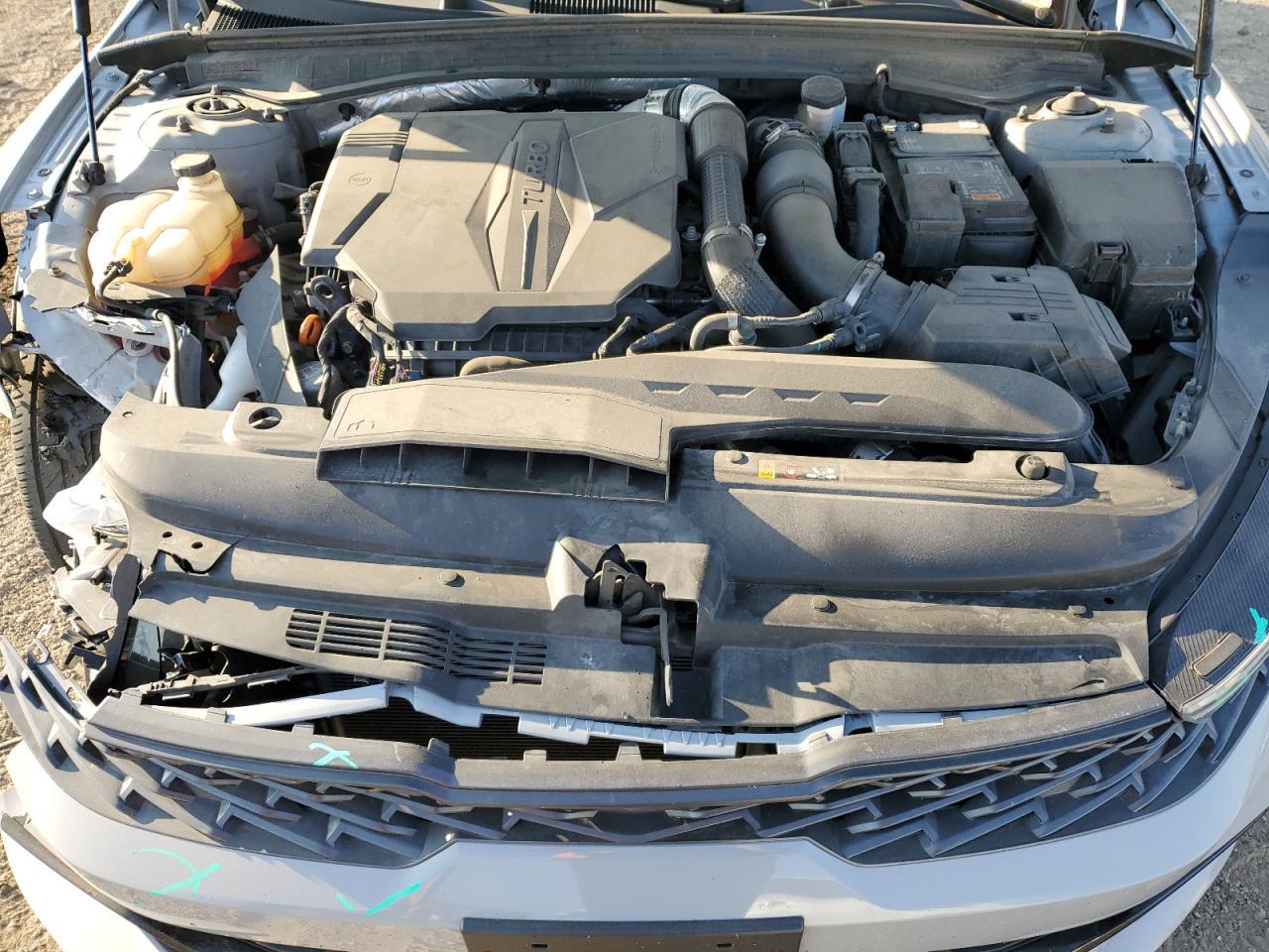 2022 KIA K5