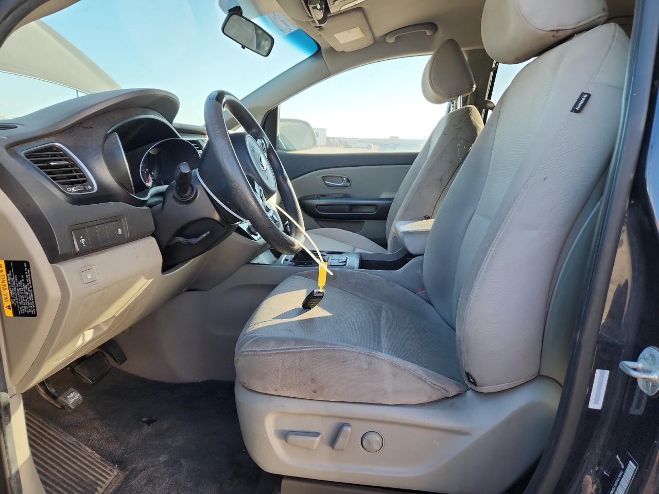 2015 KIA SEDONA