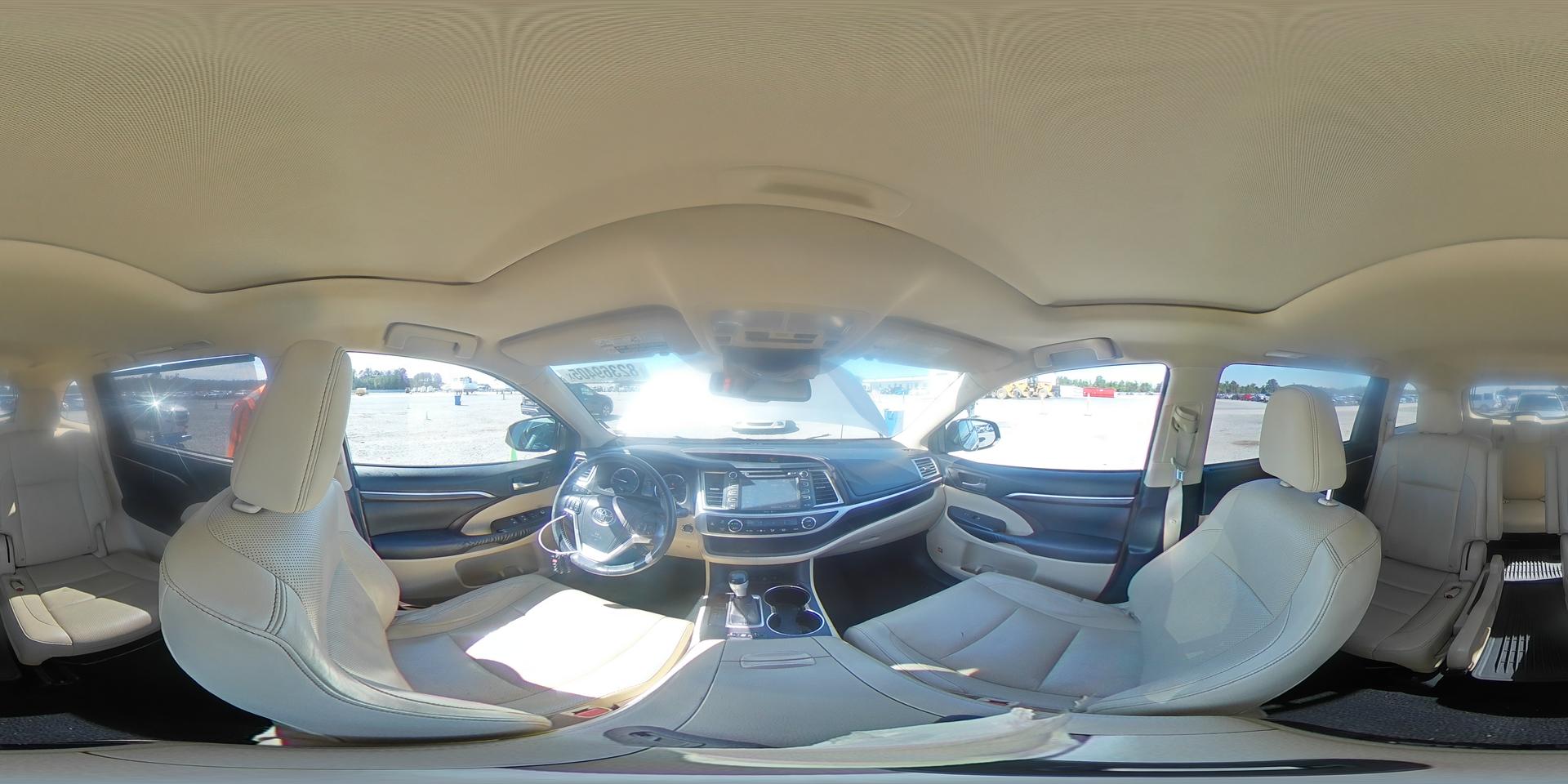 2014 TOYOTA HIGHLANDER
