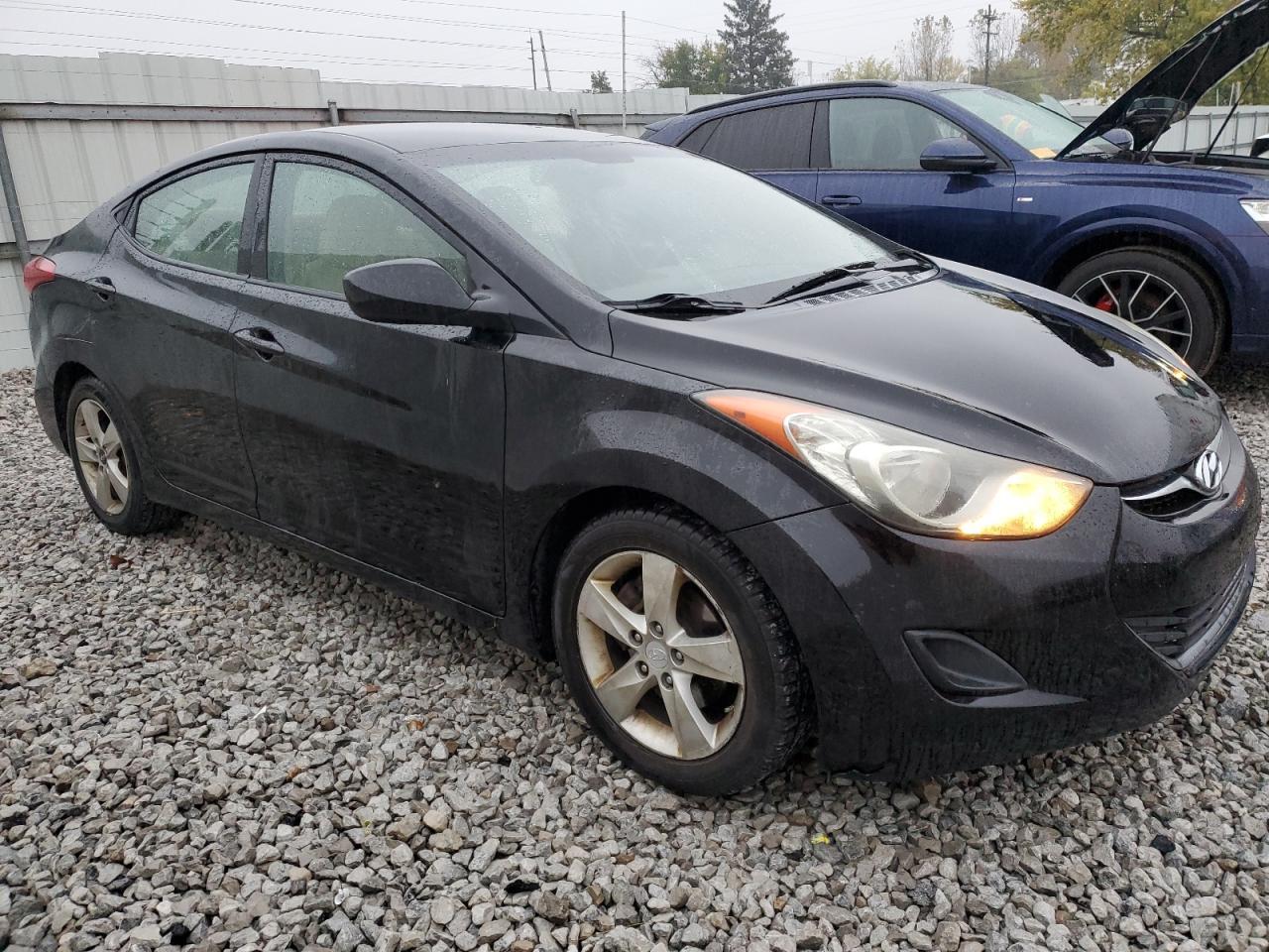 2011 HYUNDAI ELANTRA