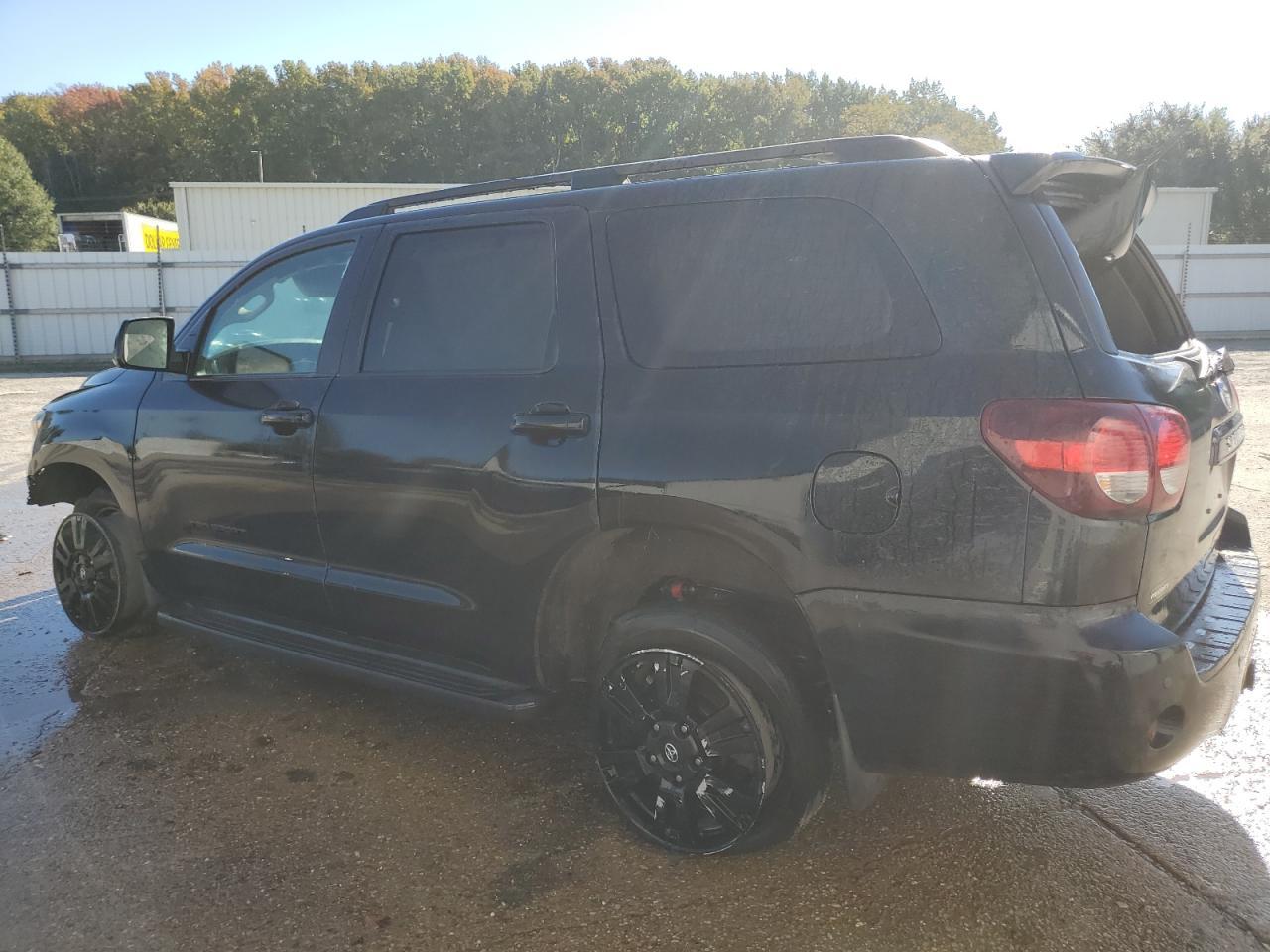 2019 TOYOTA Sequoia