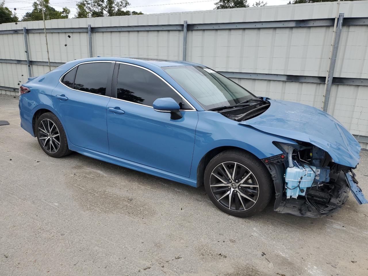 2023 TOYOTA CAMRY