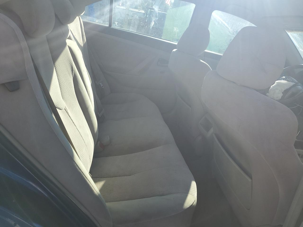 2011 TOYOTA CAMRY