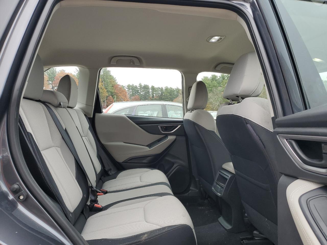 2024 SUBARU FORESTER