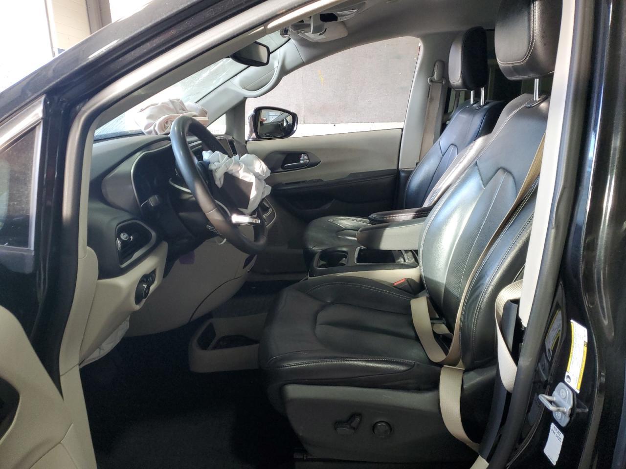 2022 CHRYSLER Pacifica