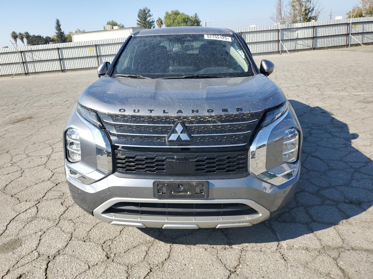 2023 MITSUBISHI outlander