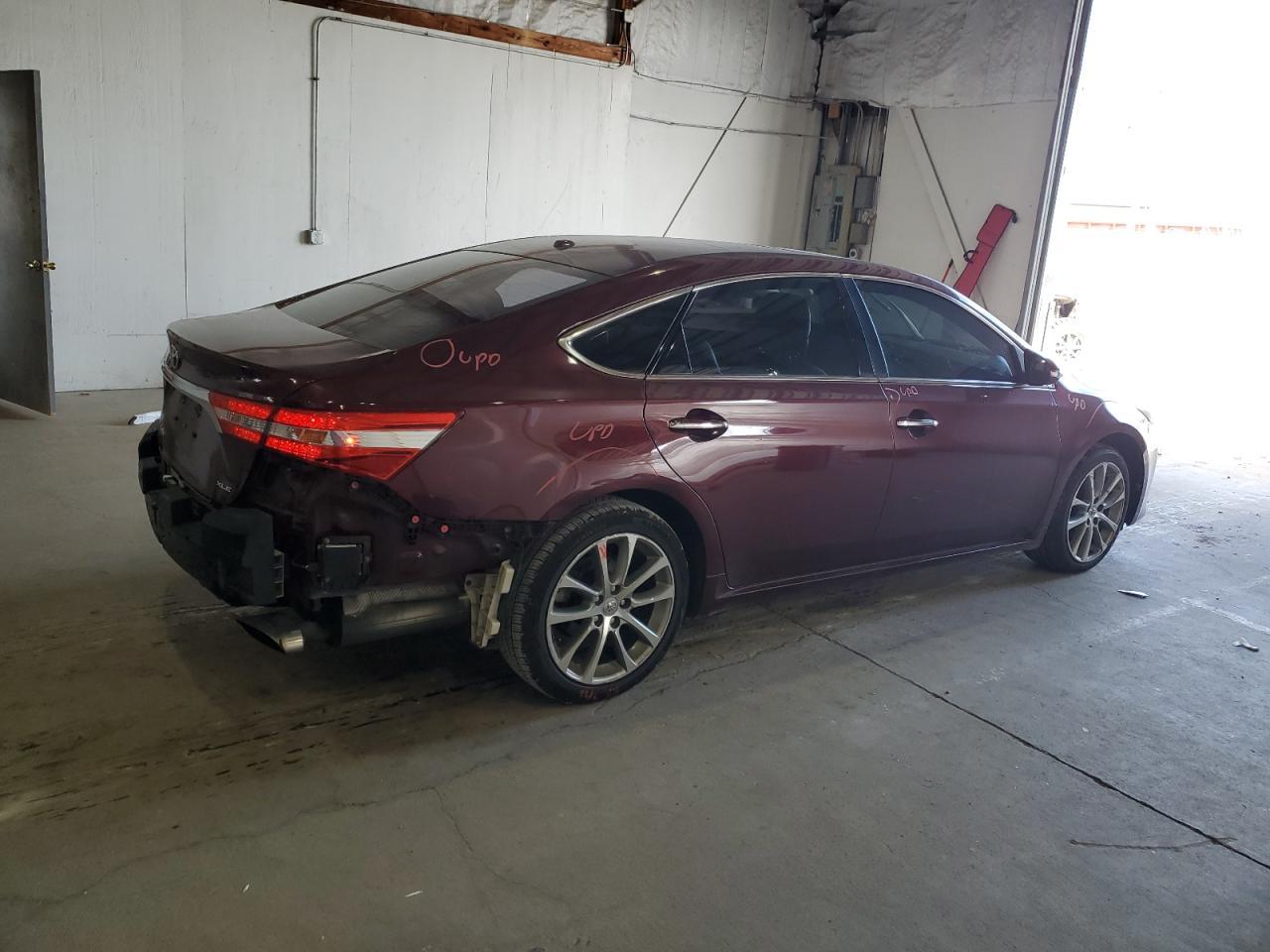 2014 TOYOTA Avalon