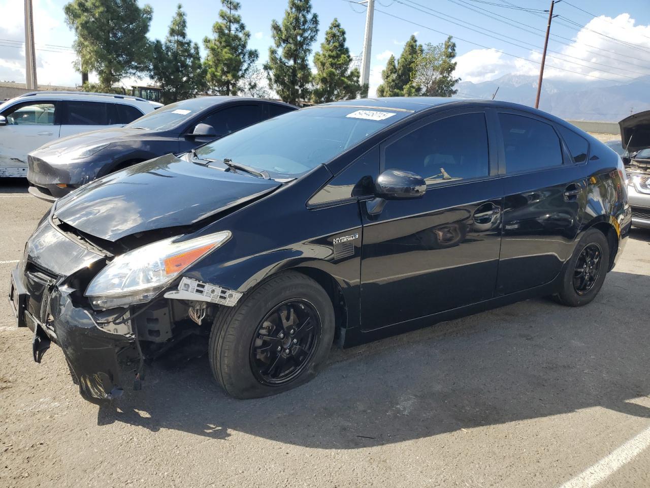 2015 TOYOTA PRIUS