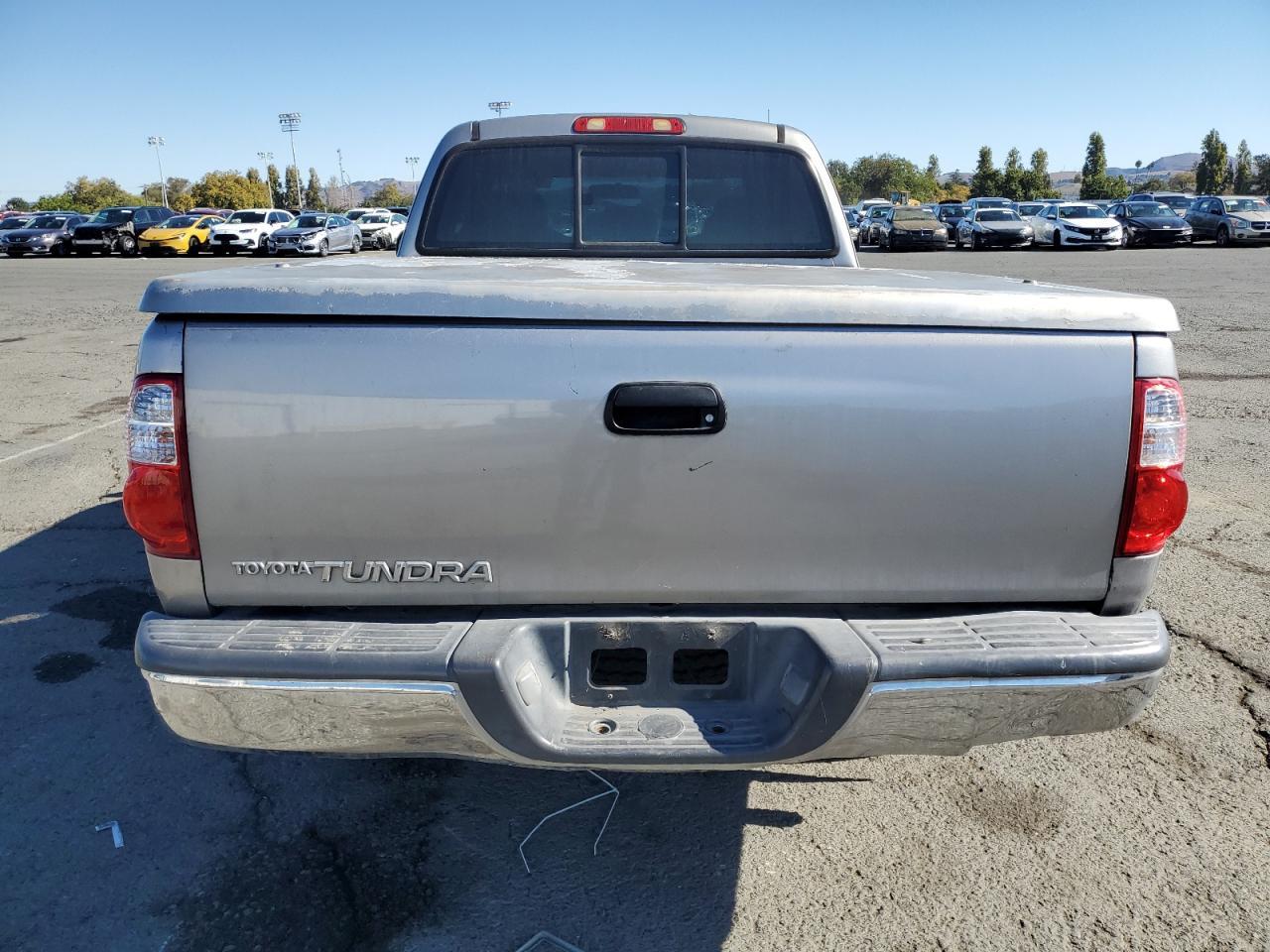 2005 TOYOTA TUNDRA