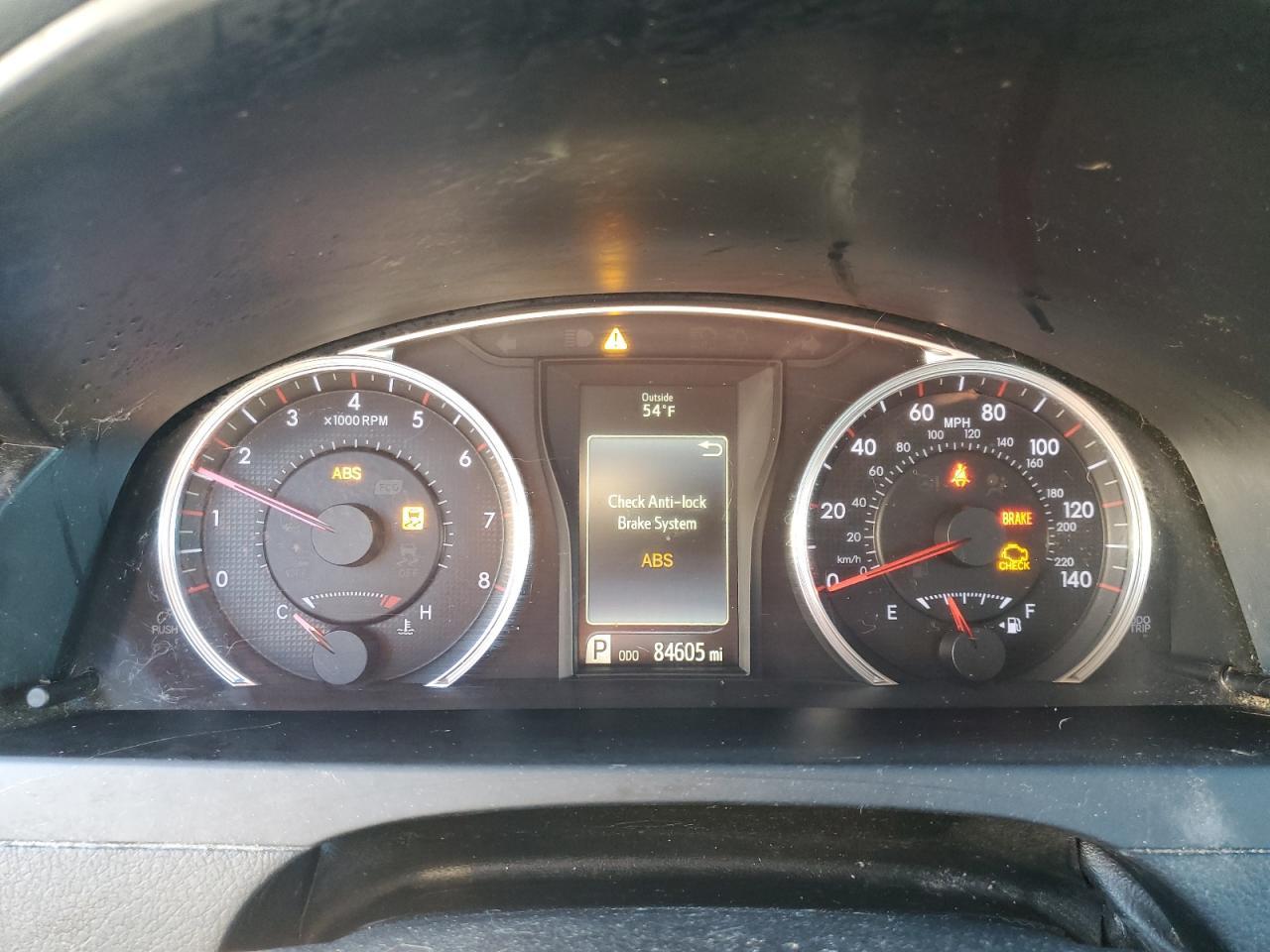 2016 TOYOTA CAMRY