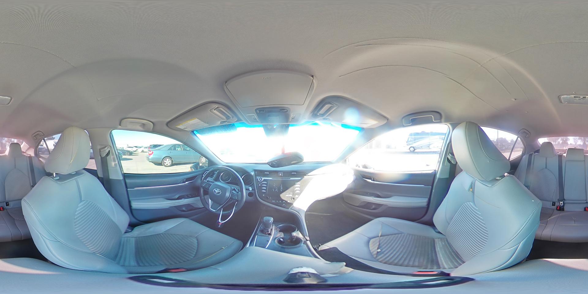 2018 TOYOTA CAMRY