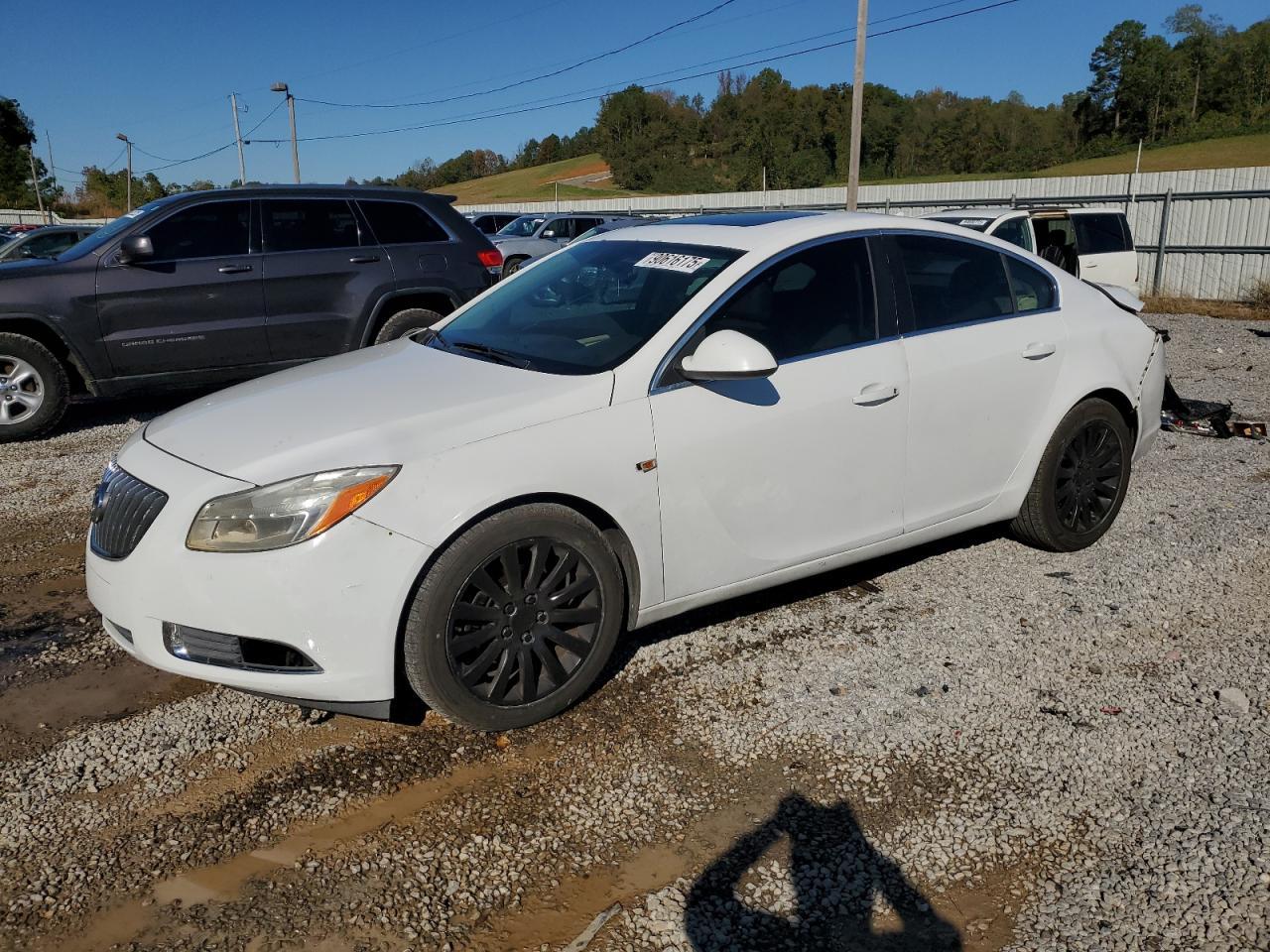 2011 BUICK Regal