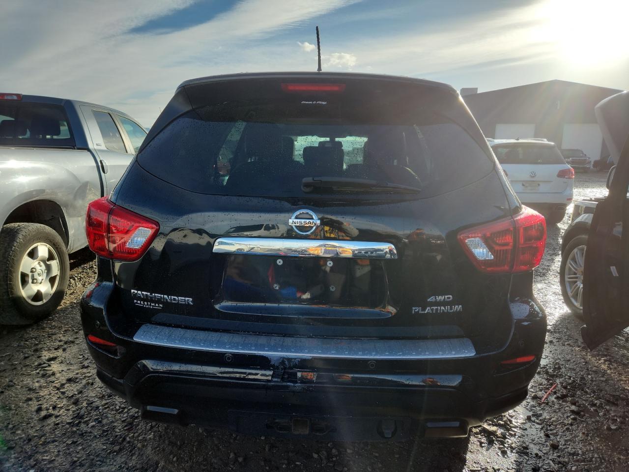 2018 NISSAN PATHFINDER