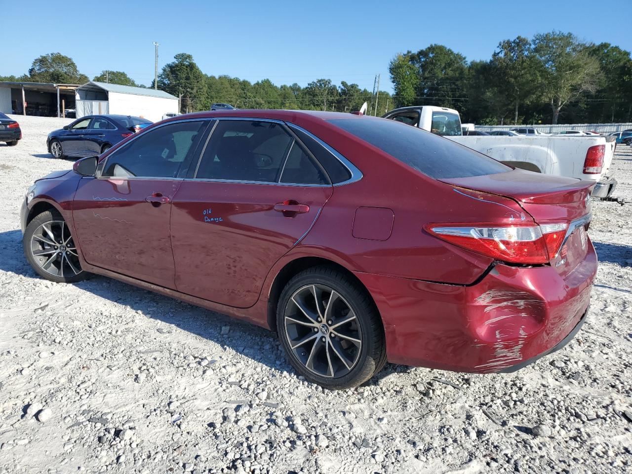 2016 TOYOTA CAMRY