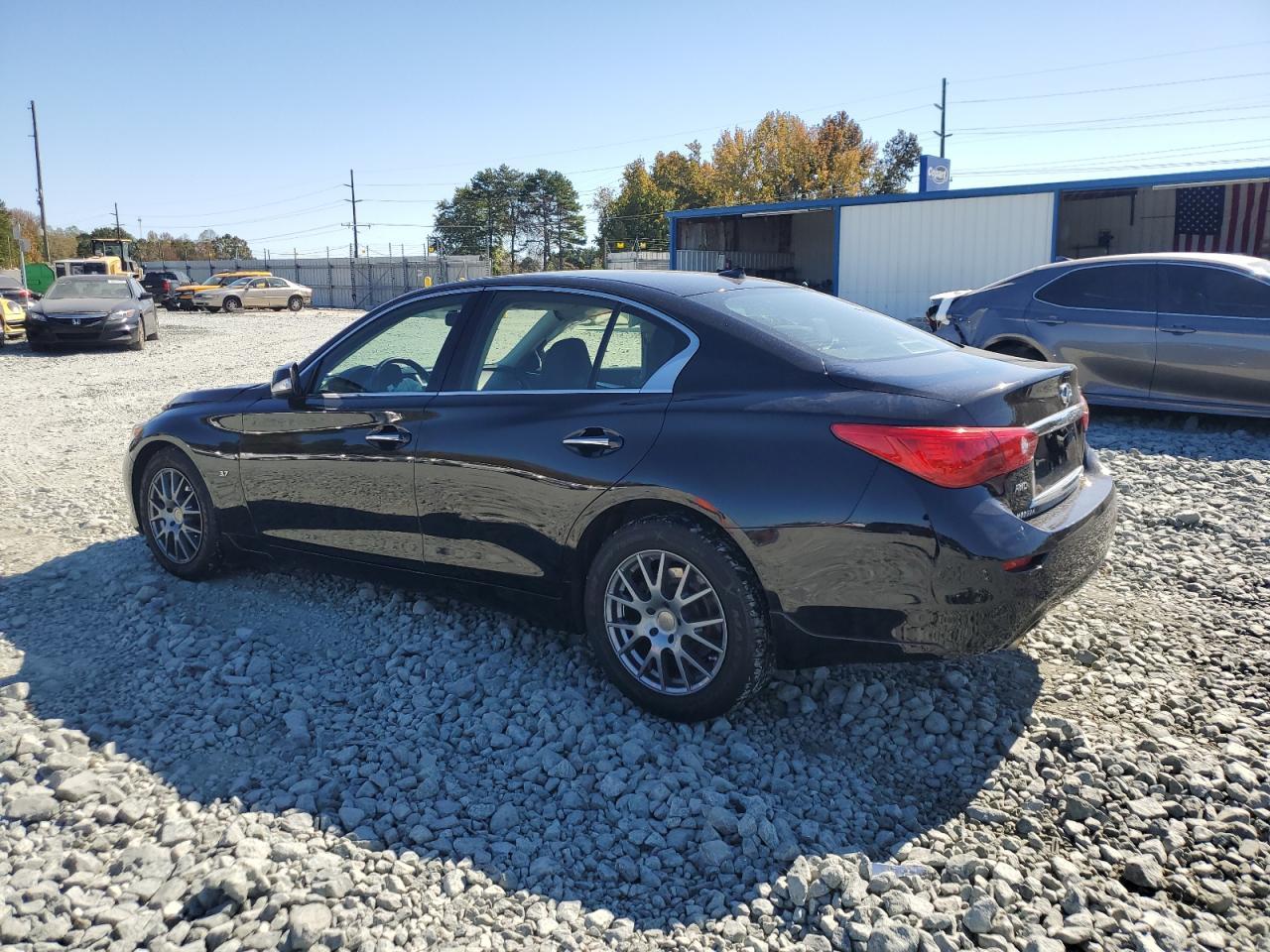 2015 INFINITI Q50