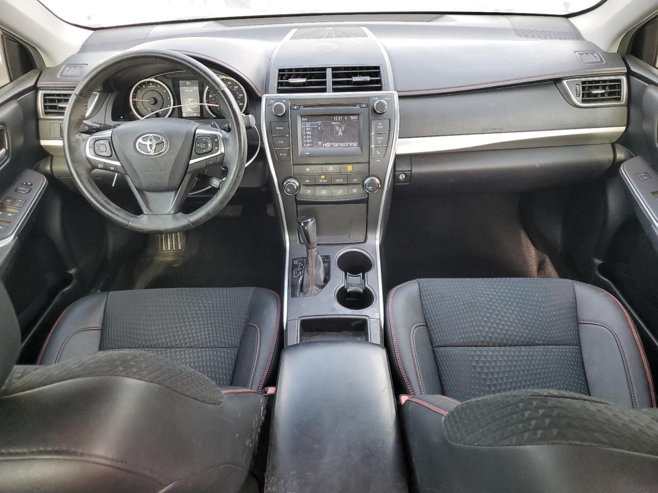 2015 TOYOTA CAMRY