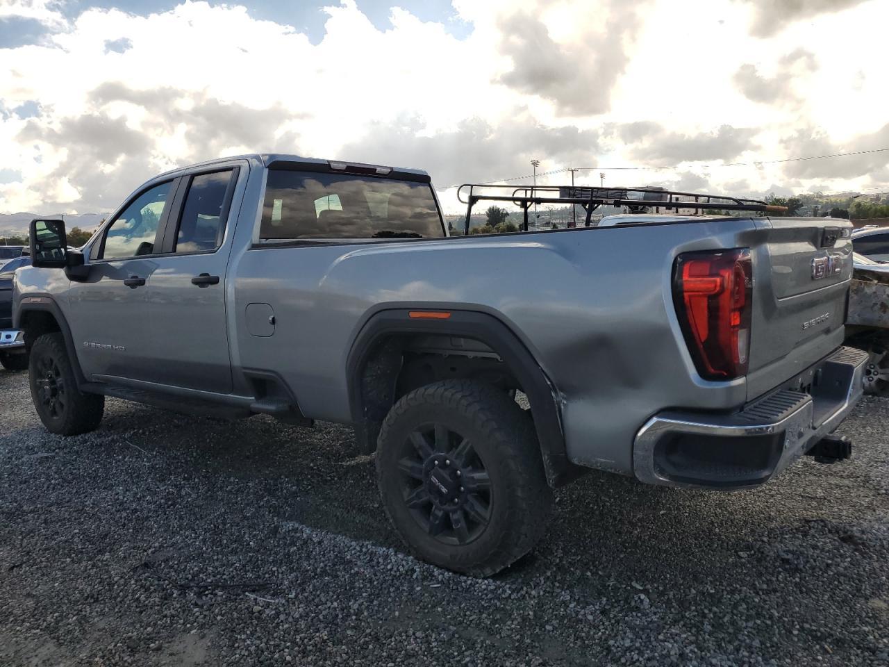2024 GMC Sierra