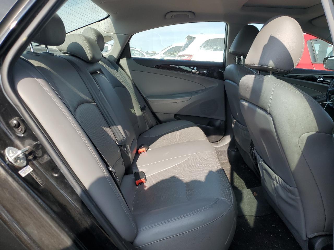 2014 HYUNDAI SONATA