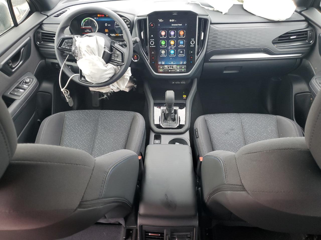 2025 SUBARU FORESTER