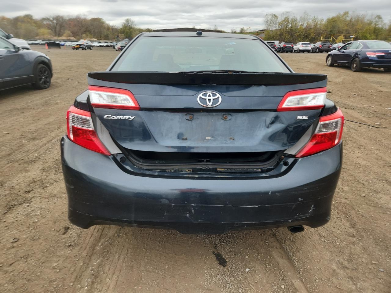 2013 TOYOTA CAMRY