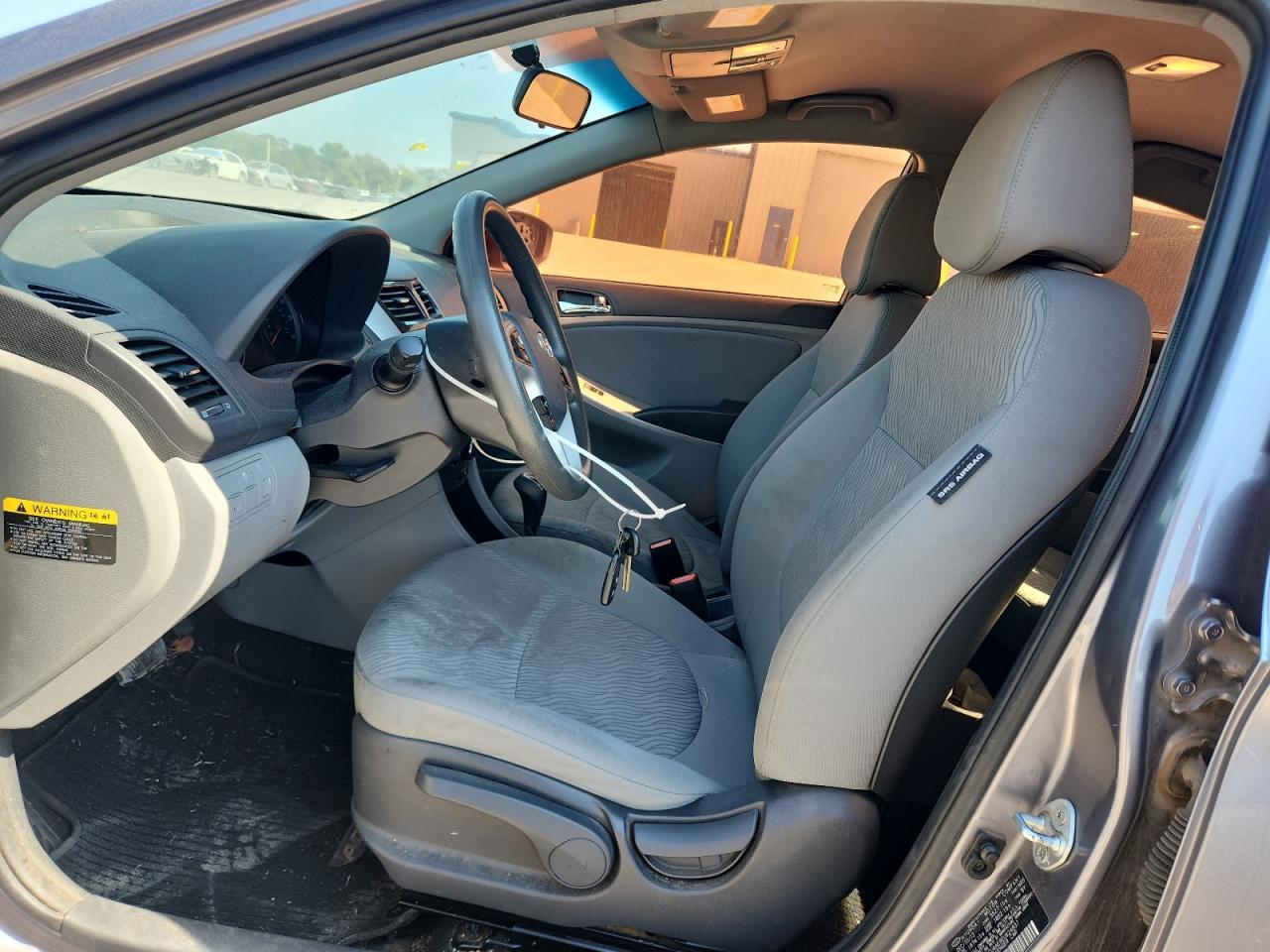 2014 HYUNDAI ACCENT