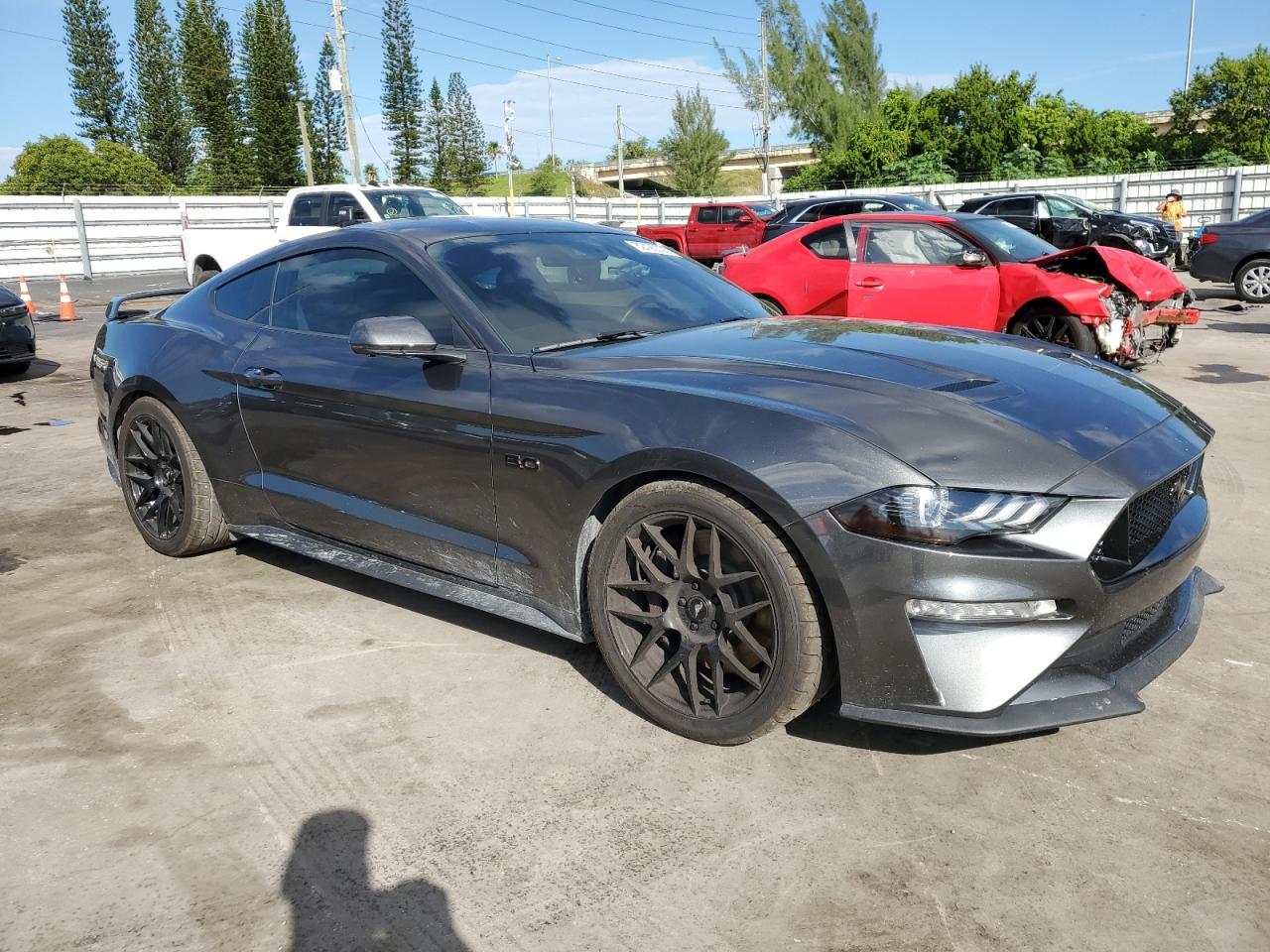2020 FORD MUSTANG