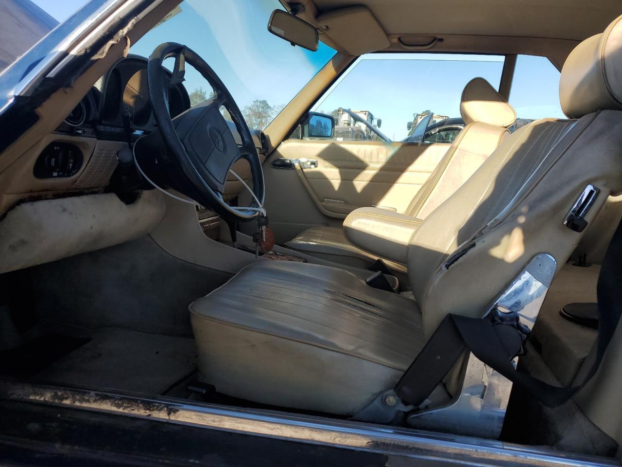 1988 MERCEDES-BENZ 560