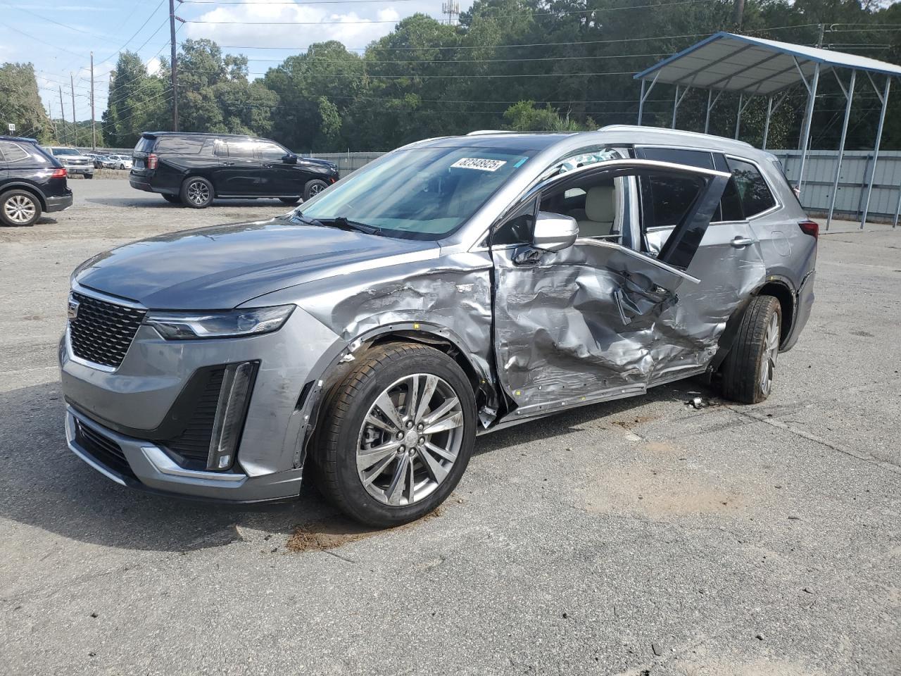 2022 CADILLAC XT6