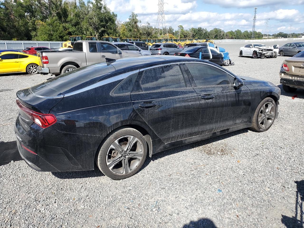 2021 KIA K5