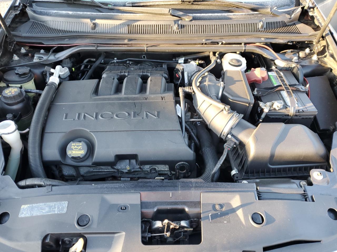 2011 LINCOLN MKS