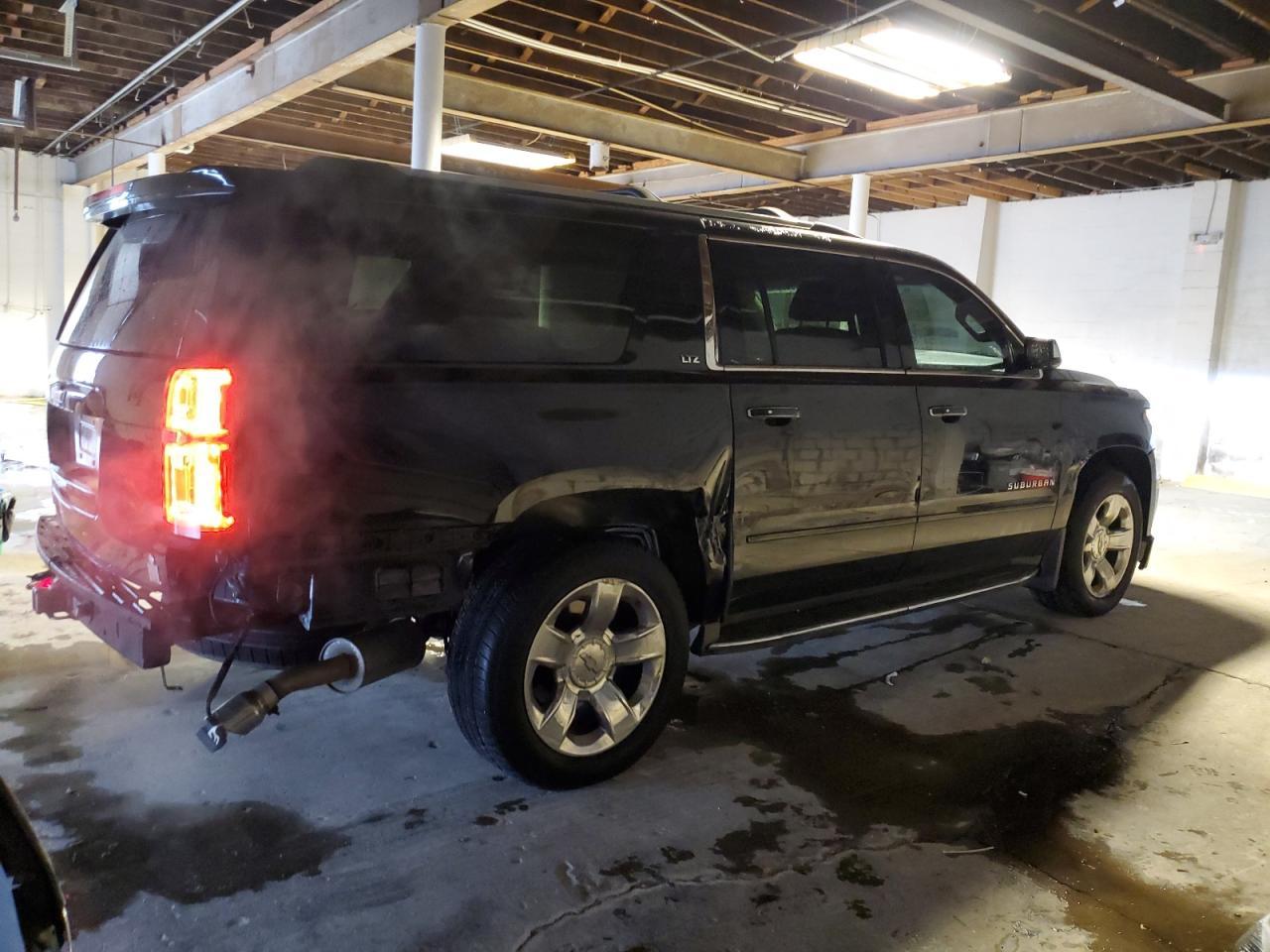 2015 CHEVROLET Suburban