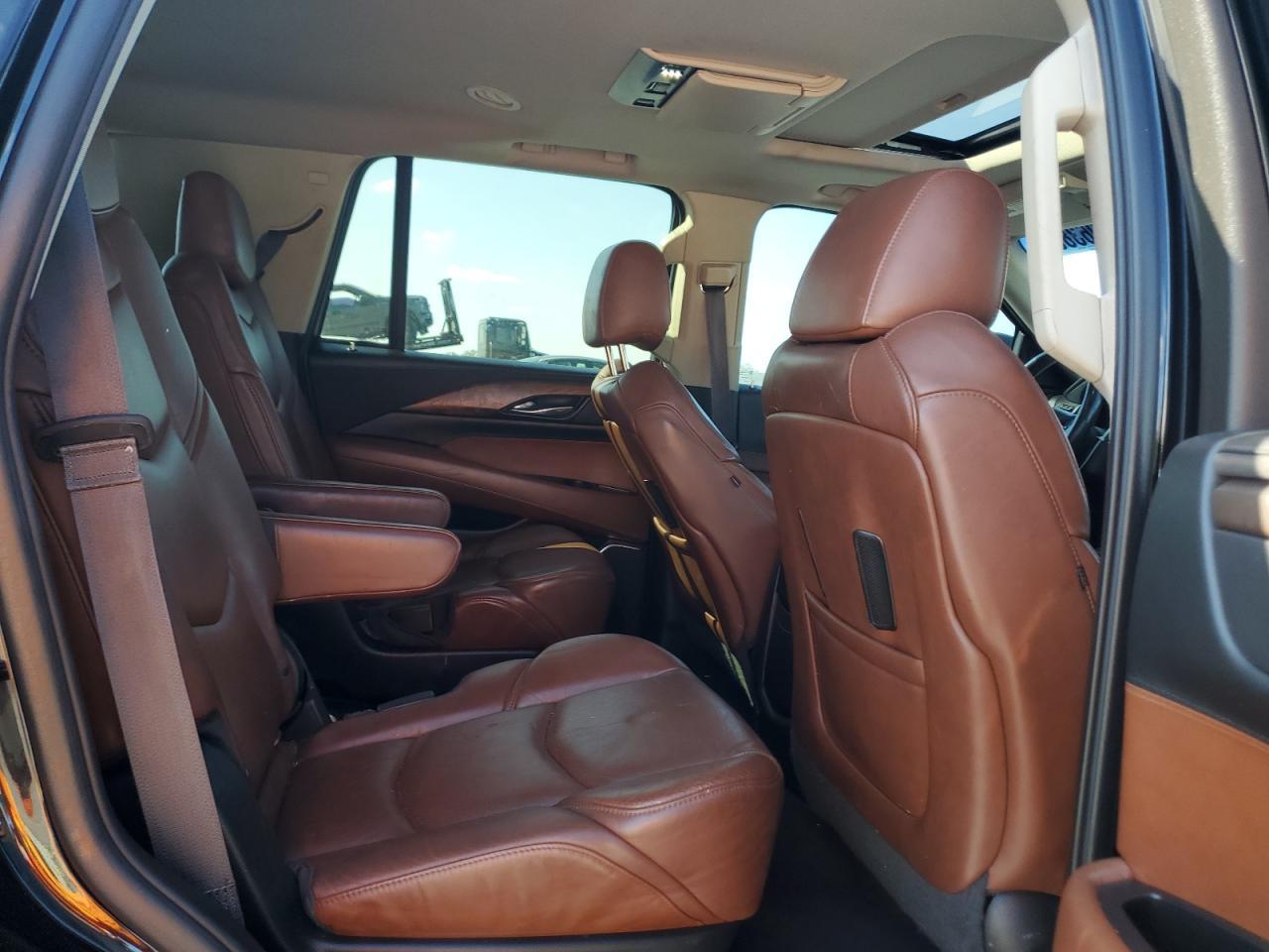2015 CADILLAC ESCALADE