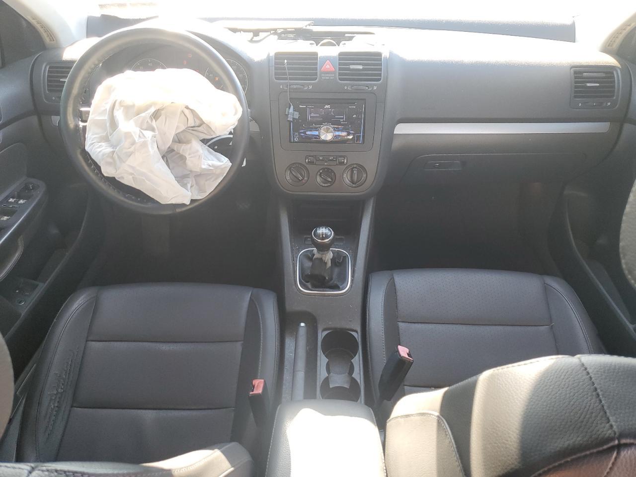 2006 VOLKSWAGEN JETTA