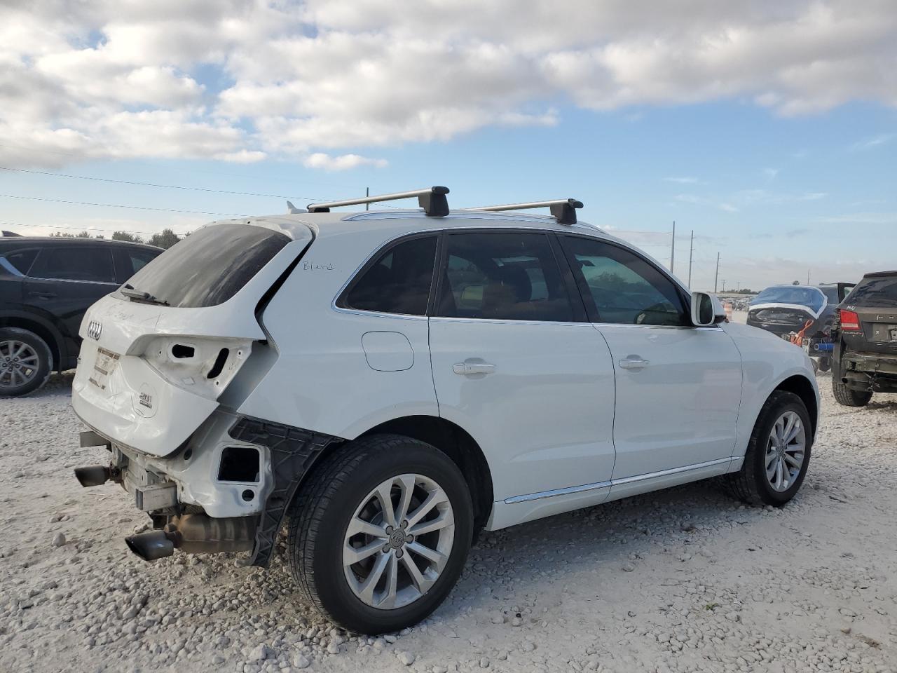 2016 AUDI Q5
