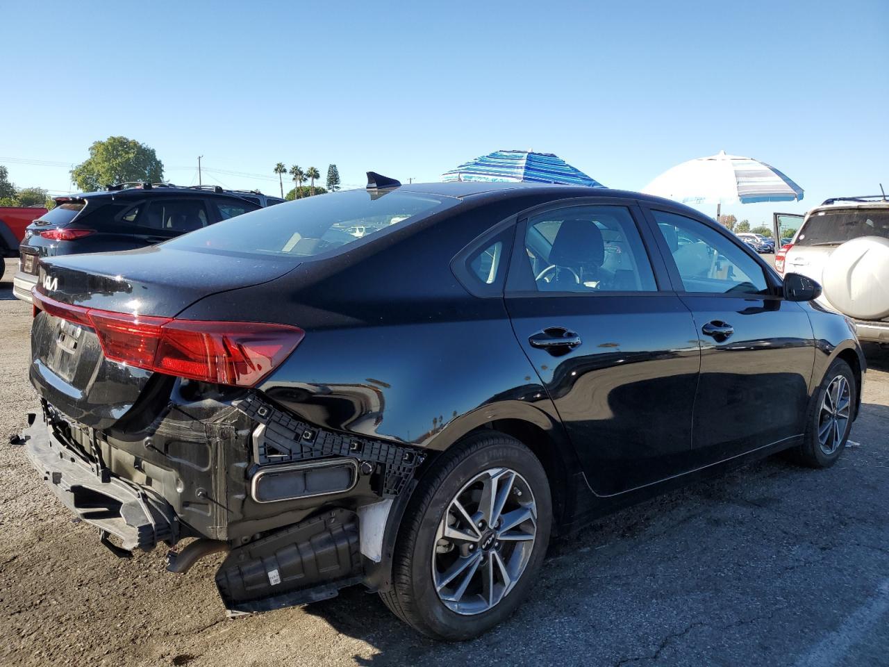 2023 KIA FORTE