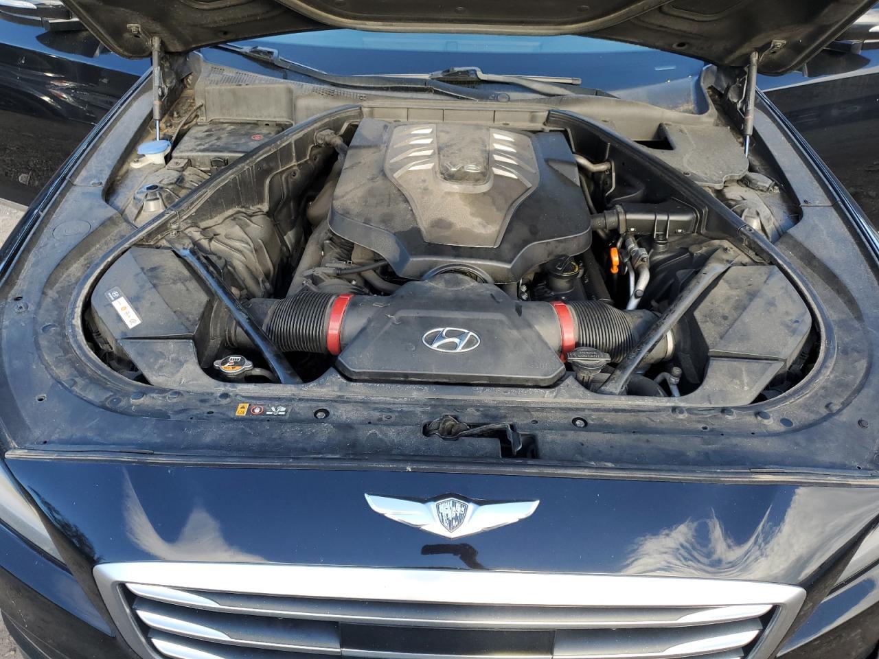 2015 HYUNDAI GENESIS