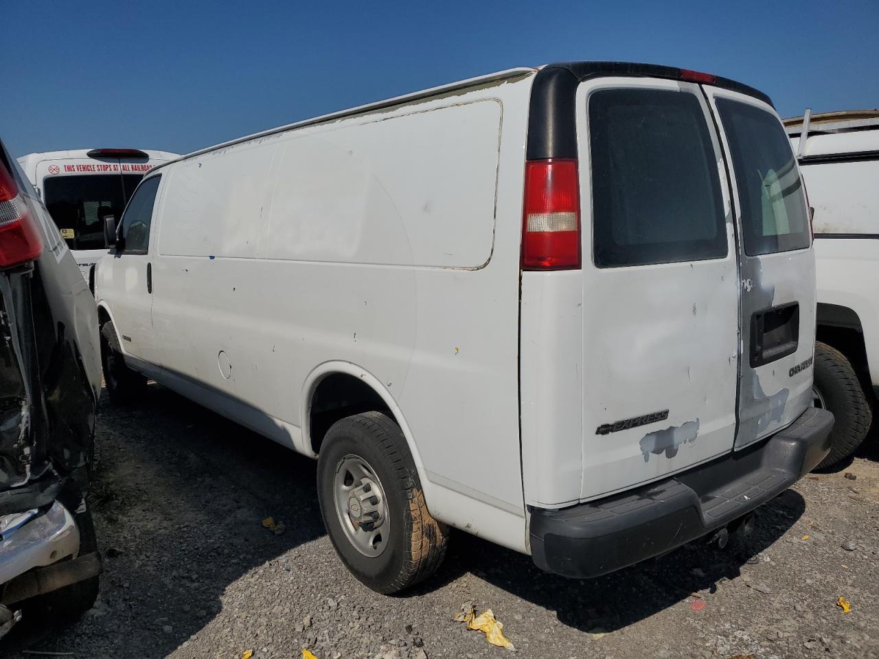 2006 CHEVROLET EXPRESS 2500