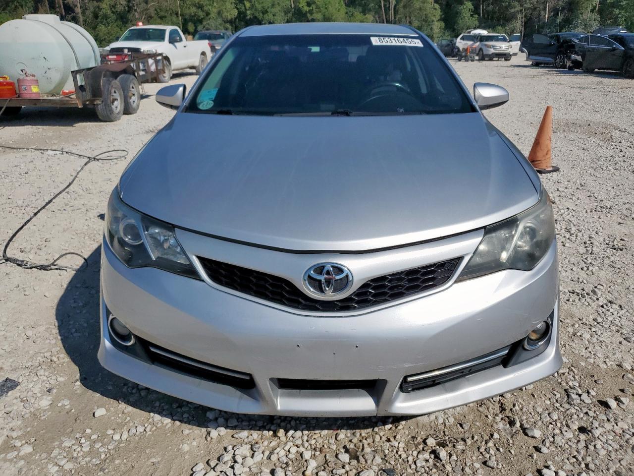 2014 TOYOTA CAMRY