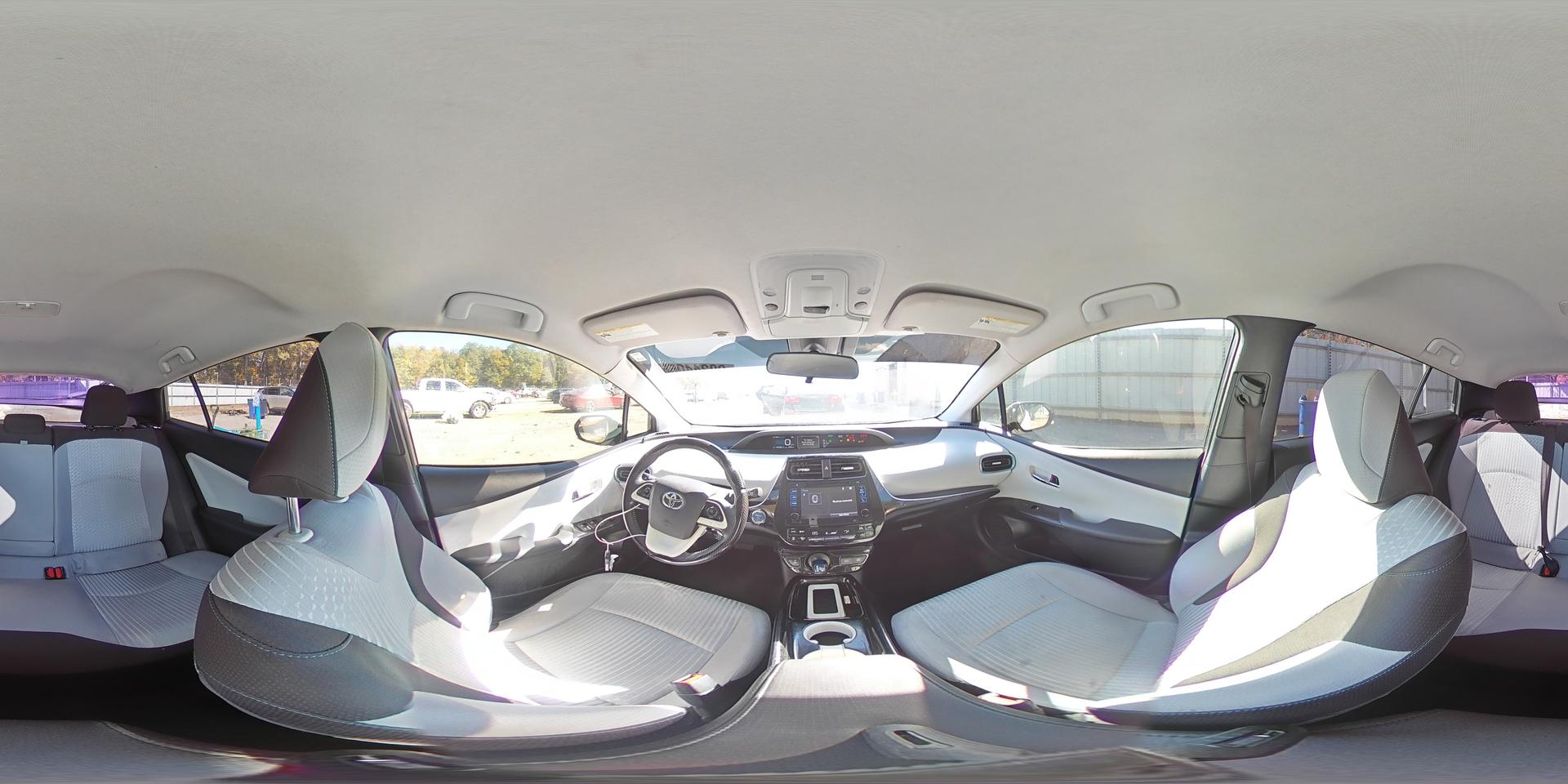 2017 TOYOTA PRIUS