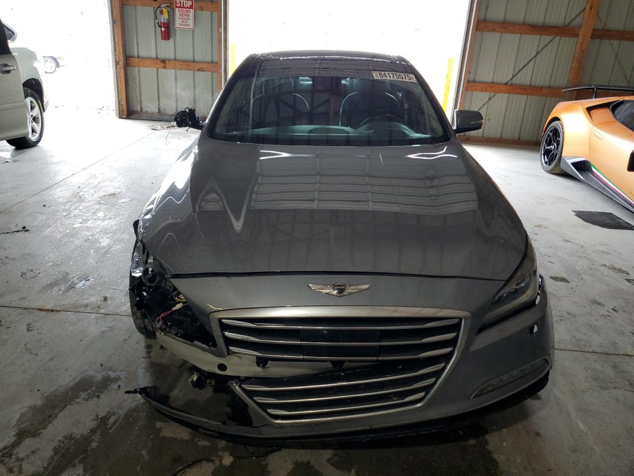 2017 GENESIS G80